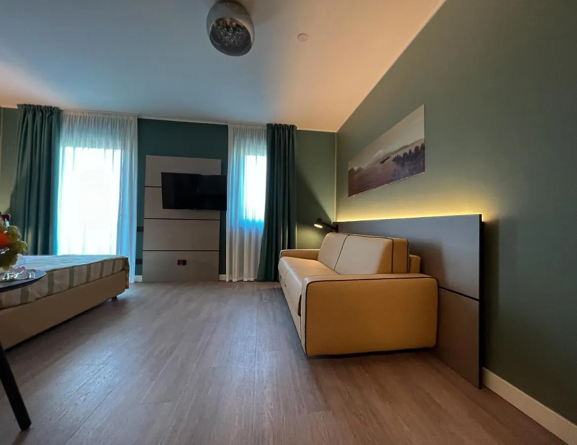 Hotel Puccini Peschiera del Garda