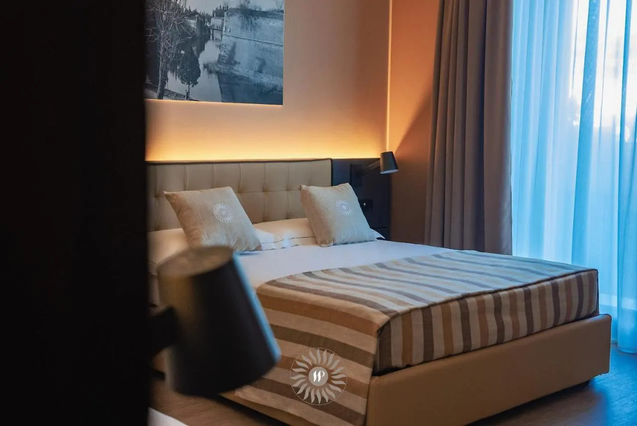 Hotel Puccini Peschiera del Garda