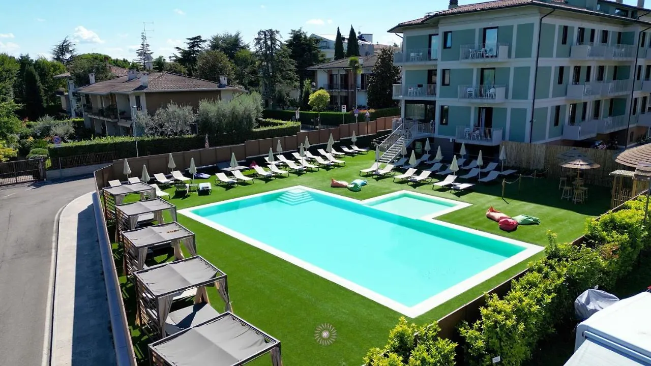 Hotel Puccini Peschiera del Garda 3*,