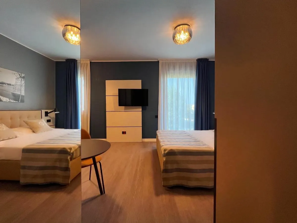Hotel Puccini Peschiera del Garda Italy