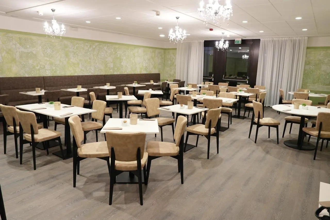 ***  Hotel Puccini Peschiera del Garda Italy