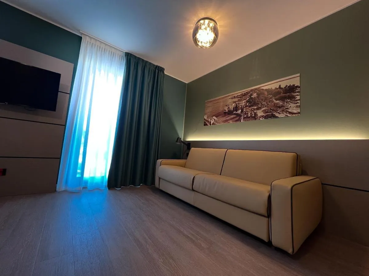 Hotel Puccini Peschiera del Garda