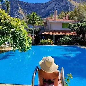 Nocleg ze śniadaniem Megna - Paradise Palermo